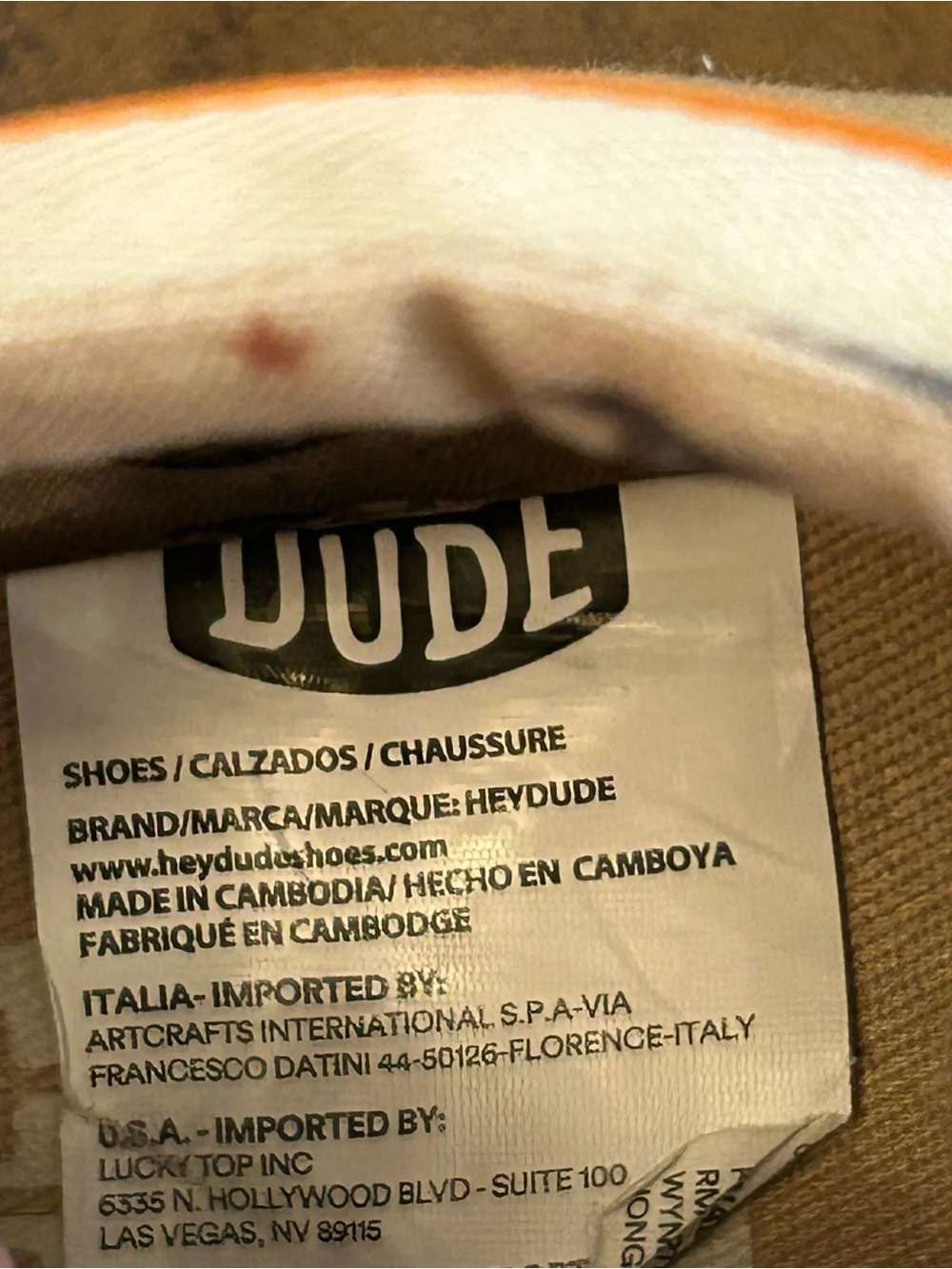 HEYDUDE Men's Wally Mid Stars N Skulls (Tan).